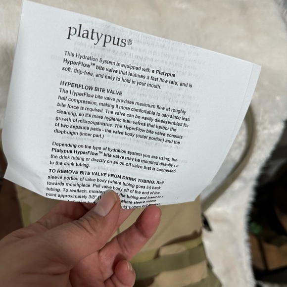 Hydromax VS Amrit dessert hydration system camelback new with tags - Picture 5 of 5